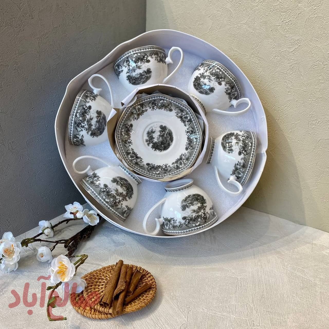ست چای خوری طرحدار مشکی
