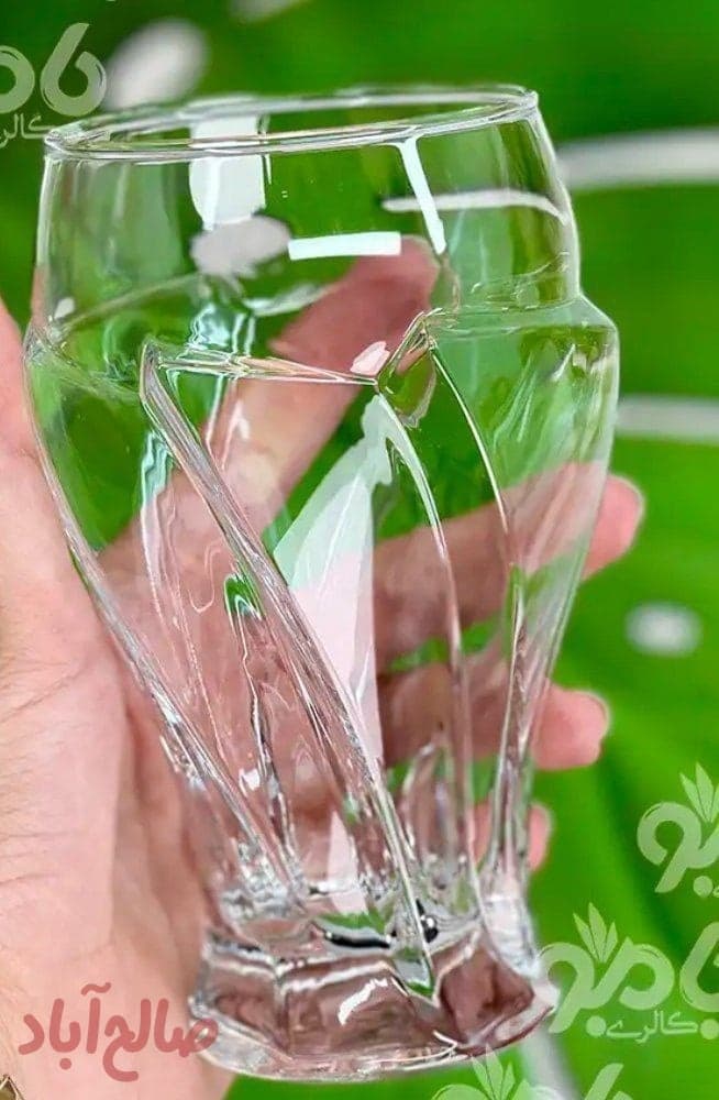 لیوان بلند الینور