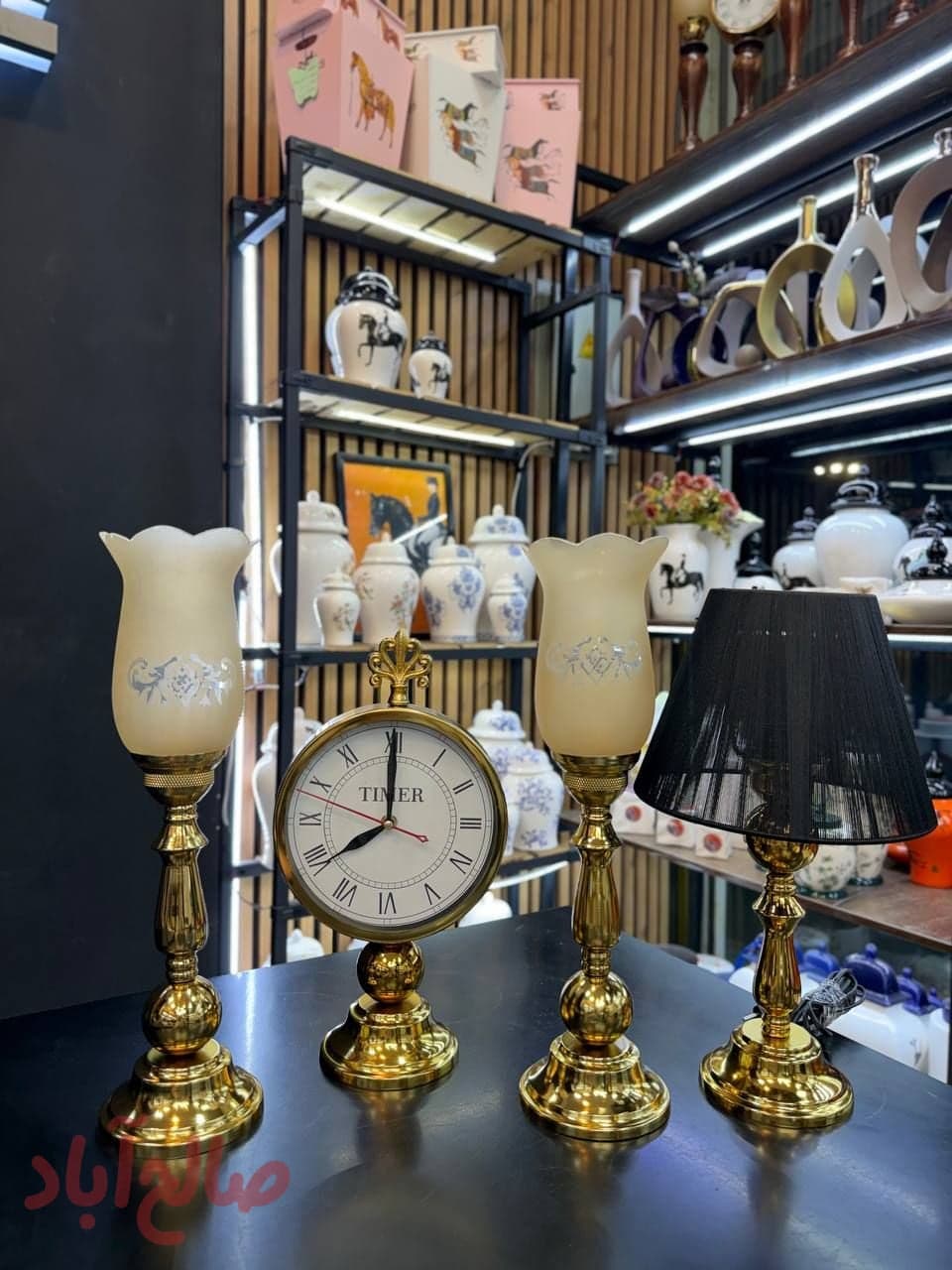 ساعت و شمعدان چوب و فلز 
