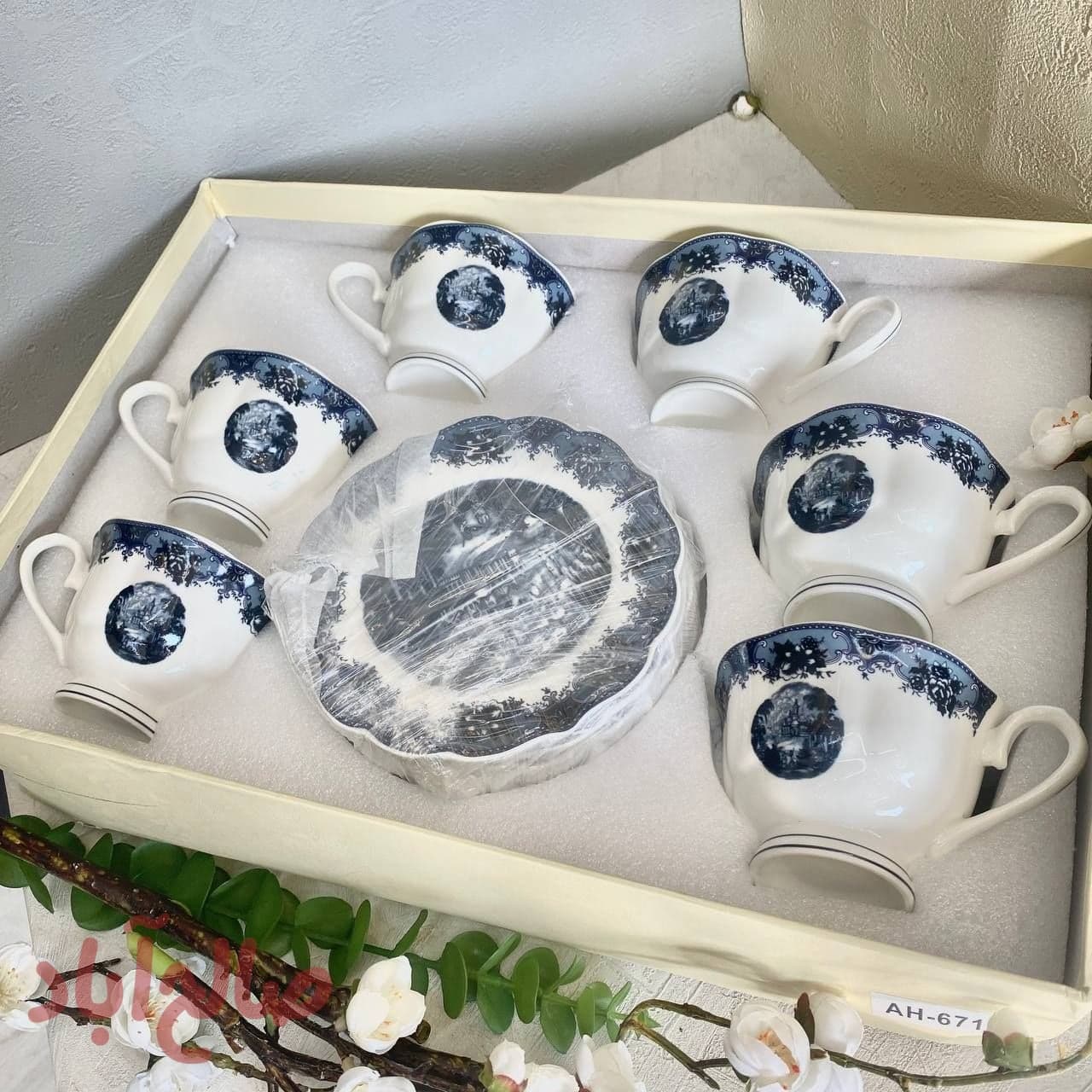 ست چای خوری طرح دار آبی