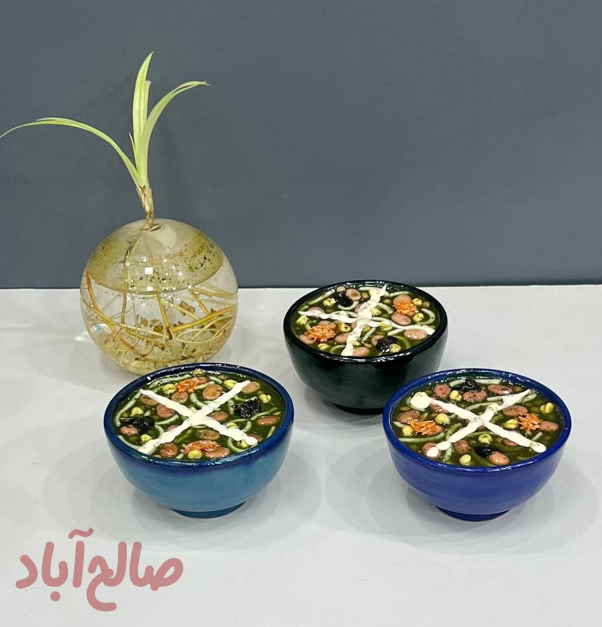کاسه اش