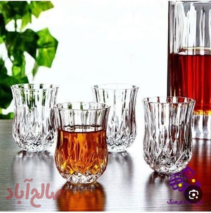 نیم لیوان امپرور