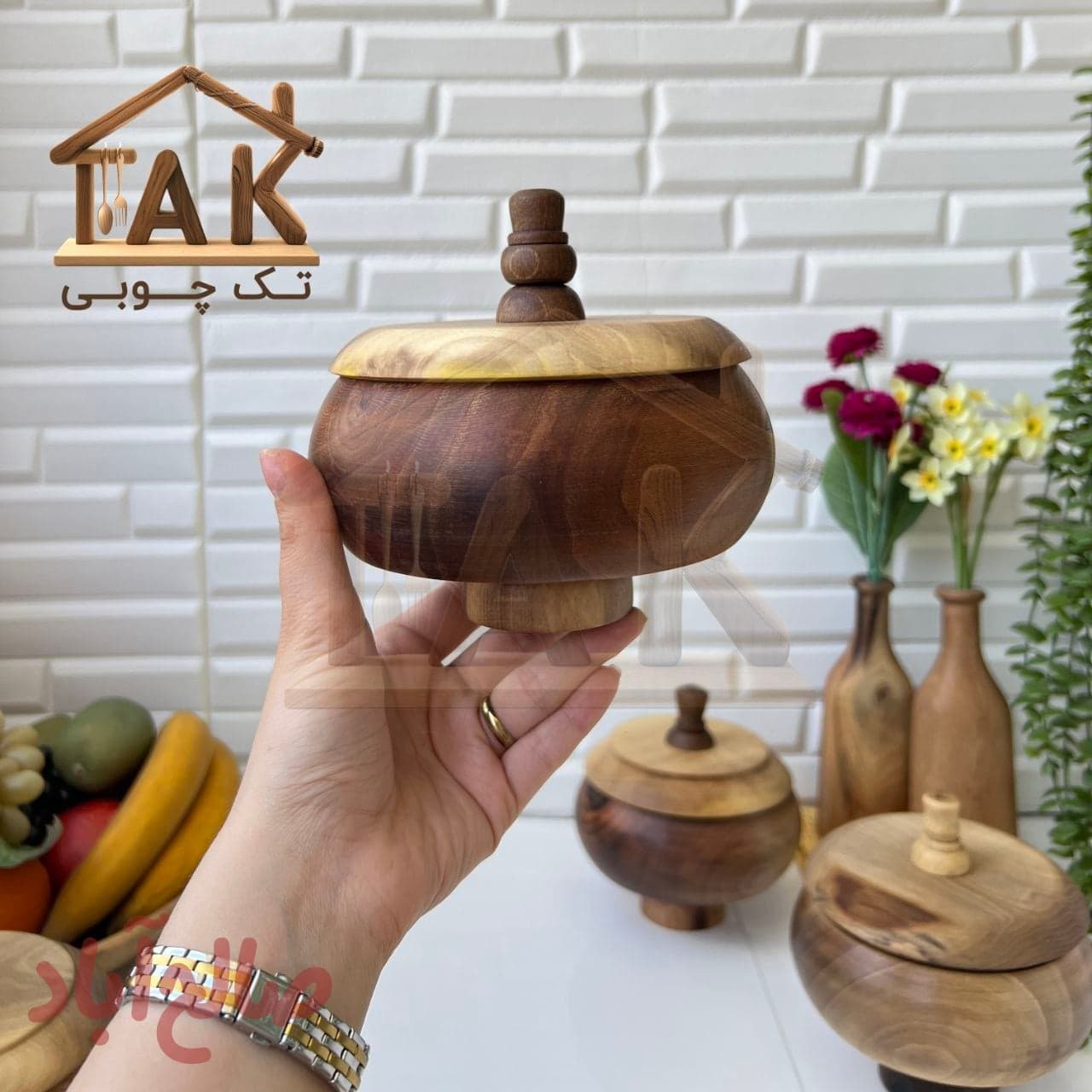 شکلات خوری پایه دار چوب گردو مدل لوکس
