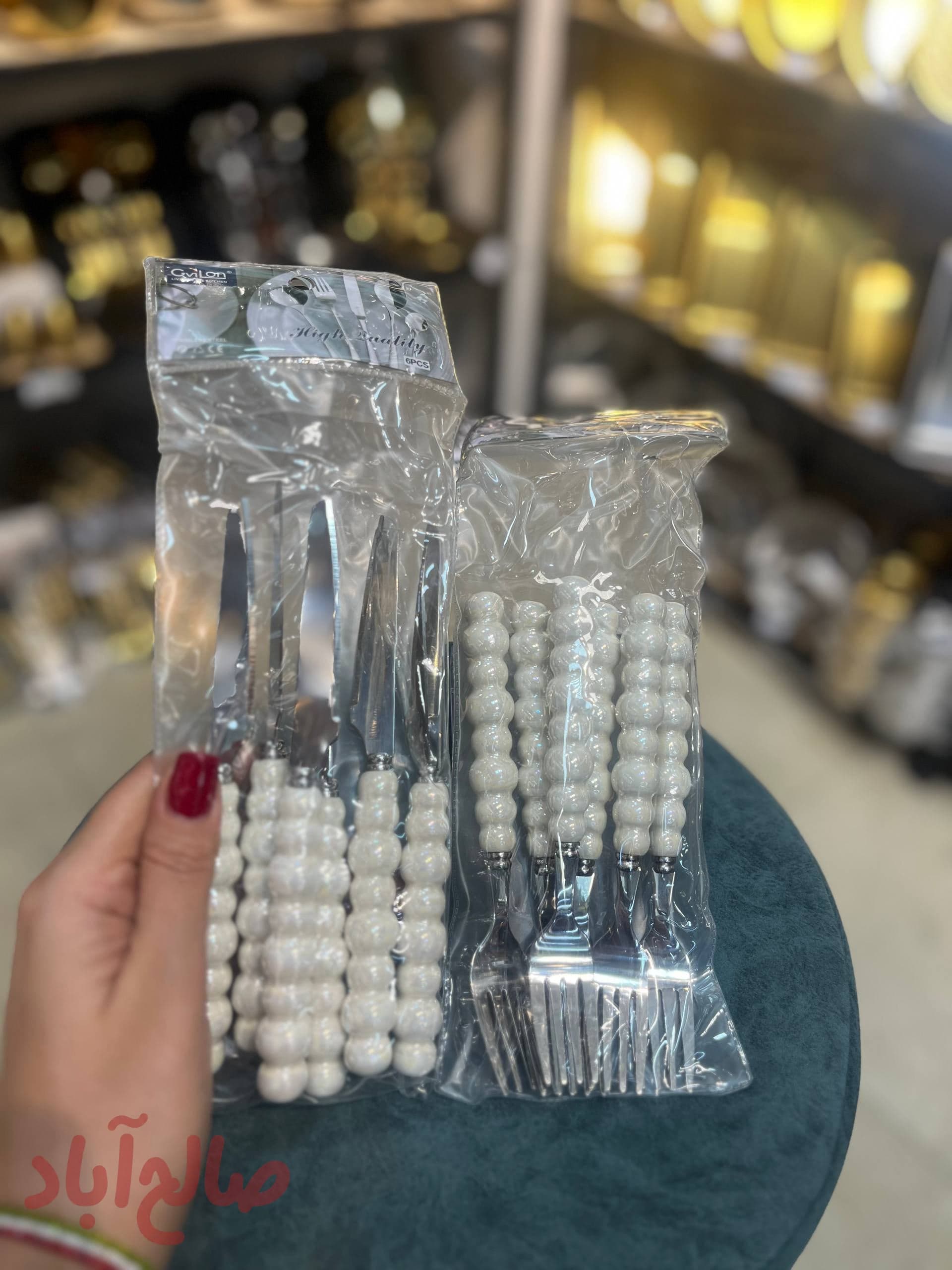 کارد و چنگال مرواریدی هفت رنگ